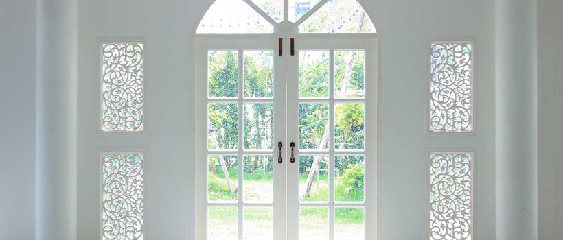 Our Guide to the Best Door Materials for Your Front Door