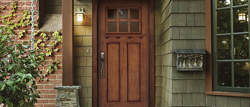 Benefits of Fiberglass vs Wood Doors